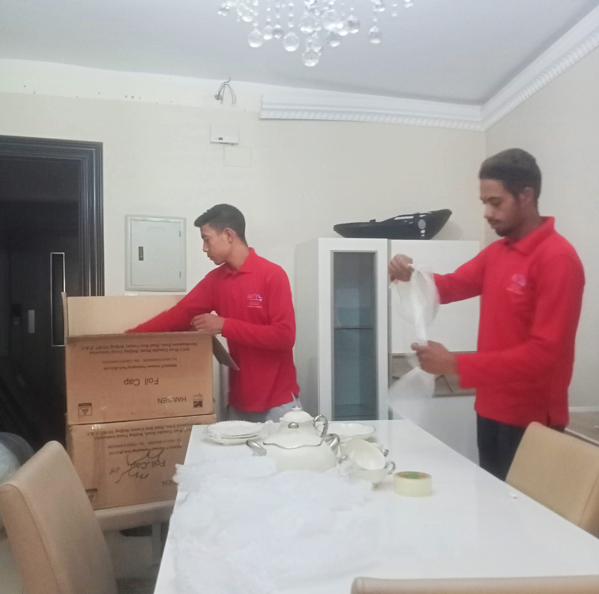  نقل عفش تقيل و حساس 